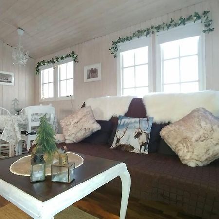 Cosy Cottage-Alfabakki-With Hot Tub Stori-Bakki Екстериор снимка