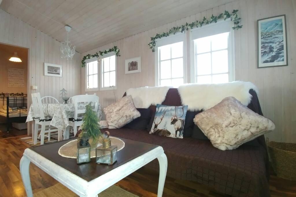 Cosy Cottage-Alfabakki-With Hot Tub Stori-Bakki Екстериор снимка